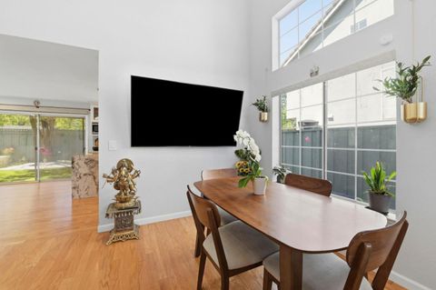 Tiny photo for 38776 Litchfield Circle, Fremont, CA 94536 (MLS # ML82042853)