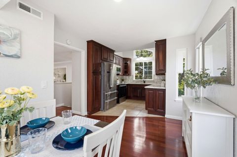 Tiny photo for 702 Winstead Court, Sunnyvale, CA 94087 (MLS # ML82046080)
