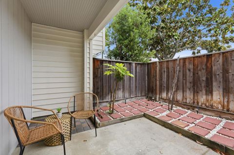 Tiny photo for 702 Winstead Court, Sunnyvale, CA 94087 (MLS # ML82046080)