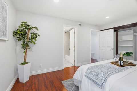Tiny photo for 702 Winstead Court, Sunnyvale, CA 94087 (MLS # ML82046080)