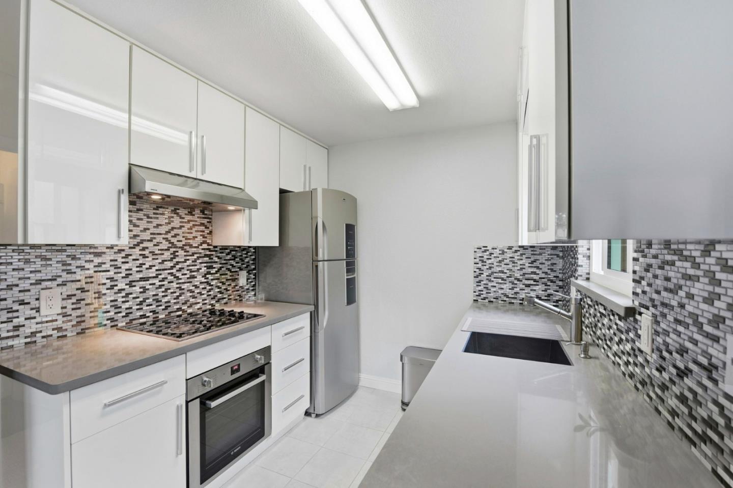 2250 Monroe Street 358