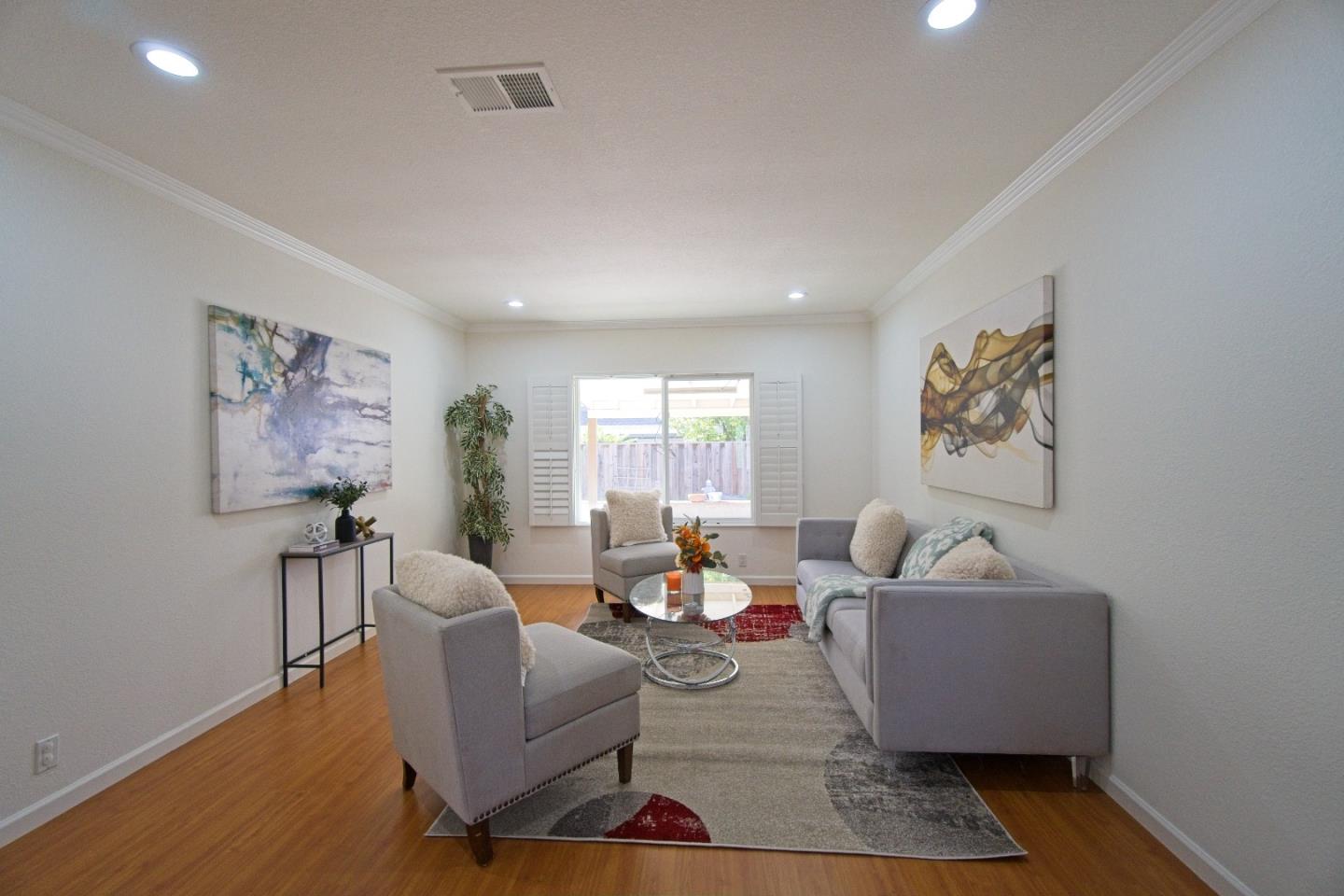 942 Junesong Way