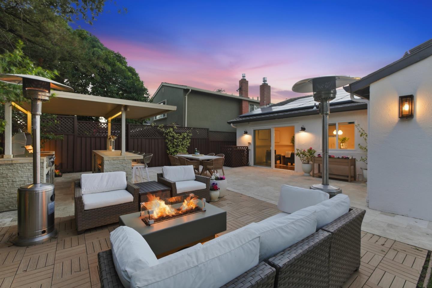 2794 Glen Firth Drive