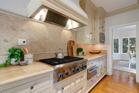 Tiny photo for 921 Arlington Road, REDWOOD CITY, CA 94062 (MLS # ML82035586)