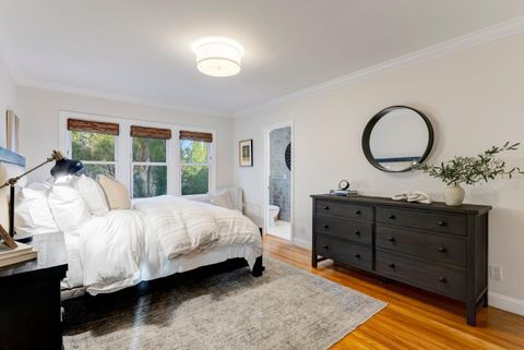 Tiny photo for 921 Arlington Road, REDWOOD CITY, CA 94062 (MLS # ML82035586)