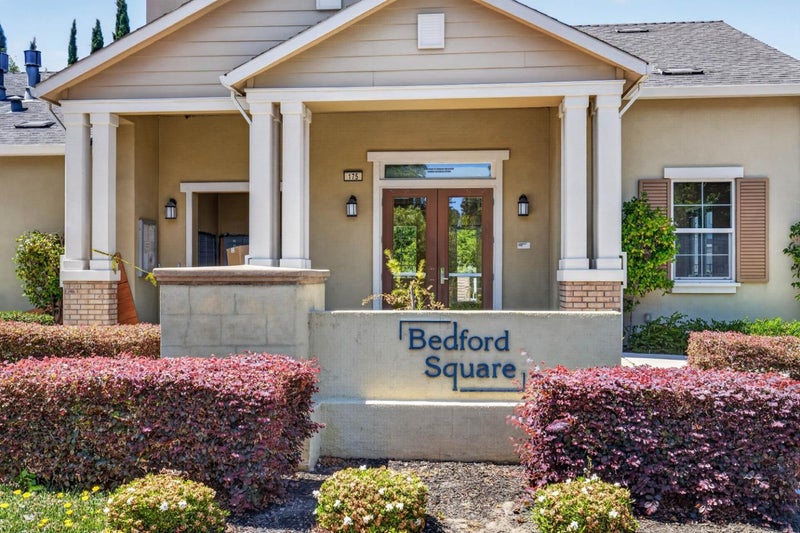 461 Bedford Loop