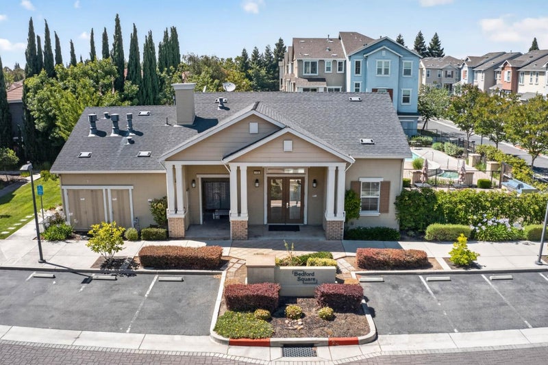 461 Bedford Loop