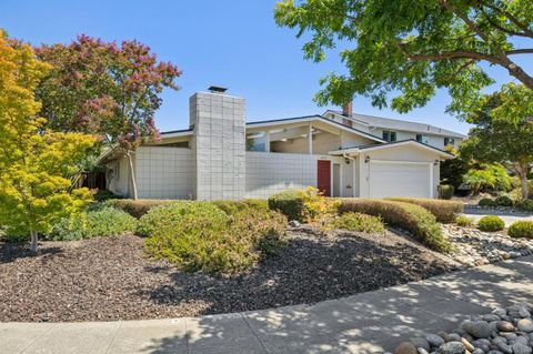 Tiny photo for 5573 Bigoak Drive, SAN JOSE, CA 95129 (MLS # ML82053672)
