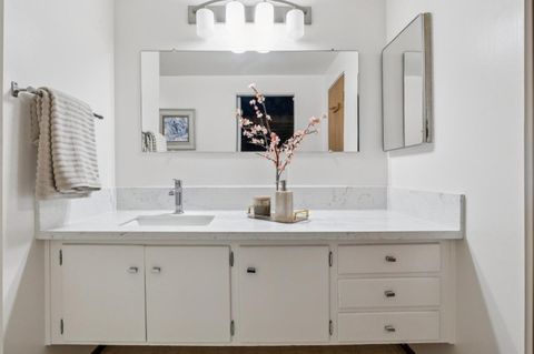 Tiny photo for 5573 Bigoak Drive, SAN JOSE, CA 95129 (MLS # ML82053672)