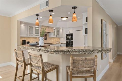 Tiny photo for 127 Puesta Del Sol, LOS GATOS, CA 95032 (MLS # ML82043801)