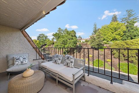 Tiny photo for 127 Puesta Del Sol, LOS GATOS, CA 95032 (MLS # ML82043801)