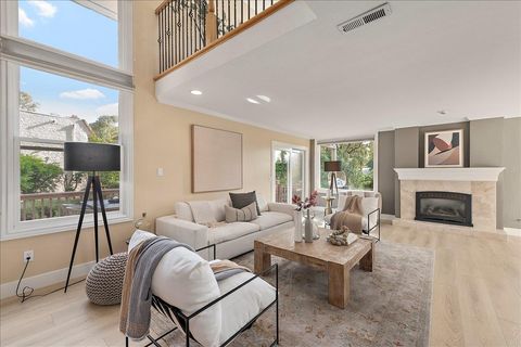Tiny photo for 127 Puesta Del Sol, LOS GATOS, CA 95032 (MLS # ML82043801)