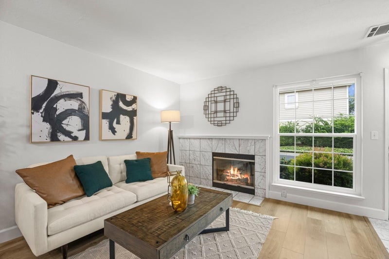 5226 Macaw Court