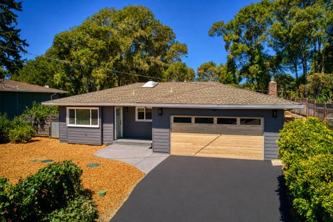 Photo of 151 Siesta Drive, APTOS, CA 95003 (MLS # ML82059682)