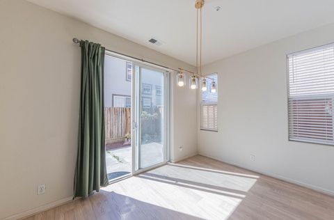 Tiny photo for 980 Longfellow Drive, Salinas, CA 93906 (MLS # ML82037964)