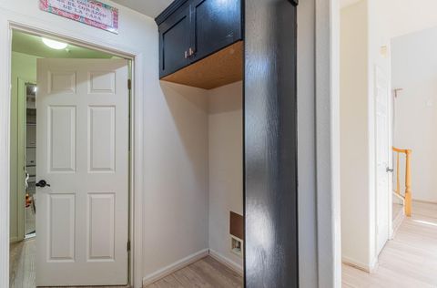 Tiny photo for 980 Longfellow Drive, Salinas, CA 93906 (MLS # ML82037964)