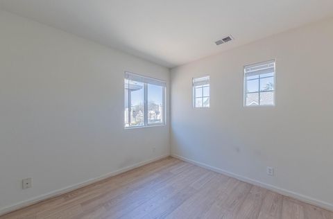Tiny photo for 980 Longfellow Drive, Salinas, CA 93906 (MLS # ML82037964)