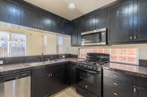 Tiny photo for 980 Longfellow Drive, Salinas, CA 93906 (MLS # ML82037964)