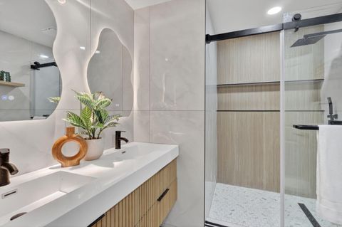 Tiny photo for 903 Lanewood Drive, San Jose, CA 95125 (MLS # ML82029700)