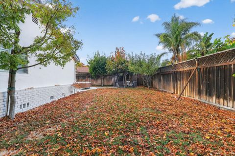 Tiny photo for 903 Lanewood Drive, San Jose, CA 95125 (MLS # ML82029700)