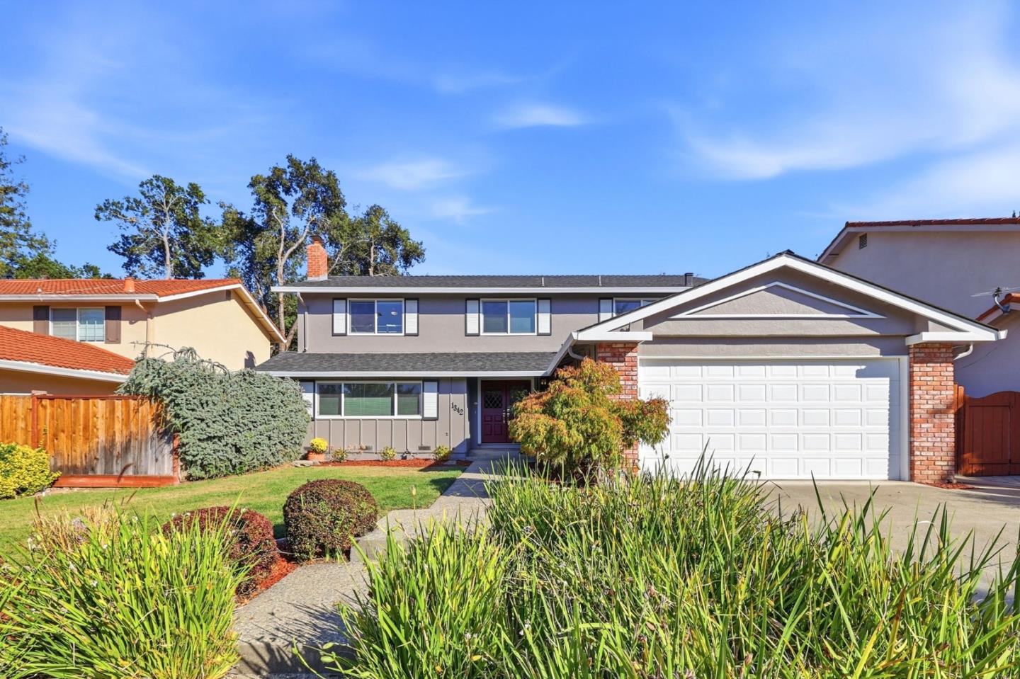 1342 Oak Knoll Drive