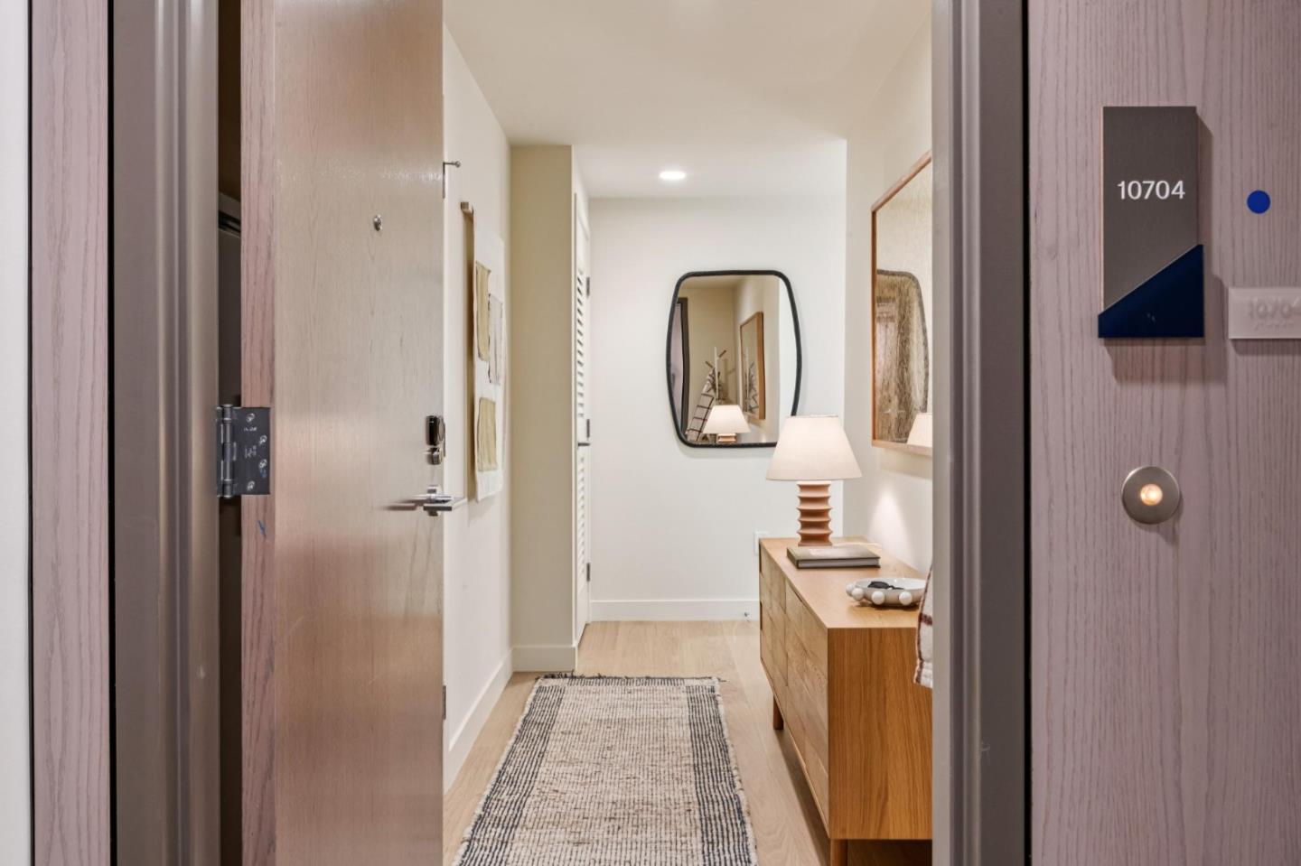 188 West Saint James Street 10804