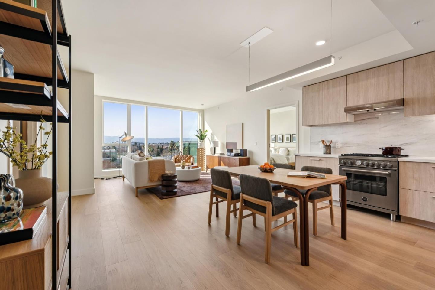 188 West Saint James Street 10804