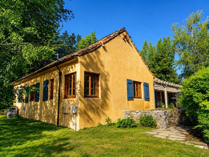 18516 Skyline Boulevard