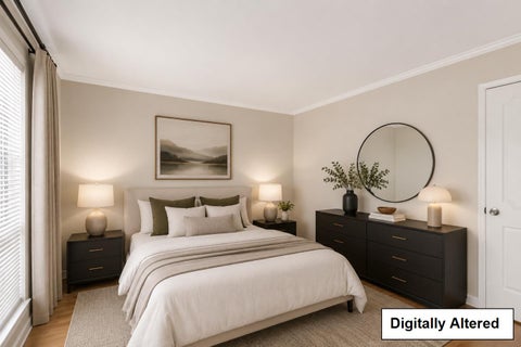 Photo of 1945 Mount Vernon Court #11, MOUNTAIN VIEW, CA 94040 (MLS # ML82057675)