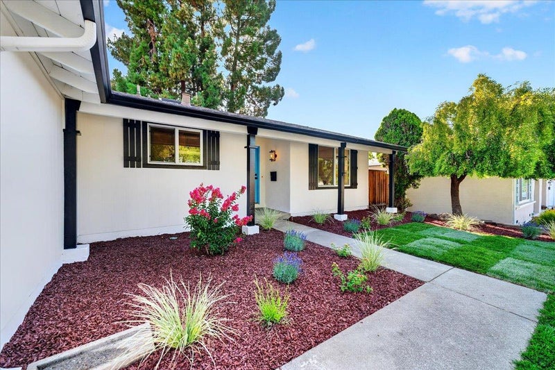 1055 Summerwood Court
