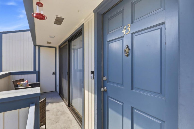 3597 South Bascom Avenue 43