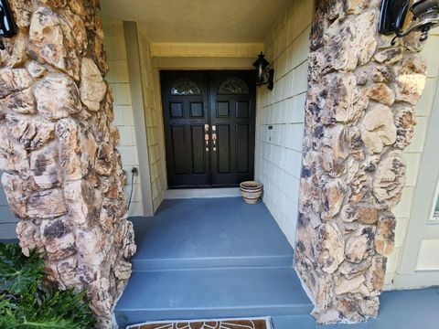 Tiny photo for 100 Yellowood Place, PITTSBURG, CA 94565 (MLS # ML82040748)