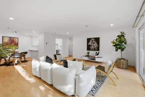 Tiny photo for 405 91st Street #27, Daly City, CA 94015 (MLS # ML82043923)