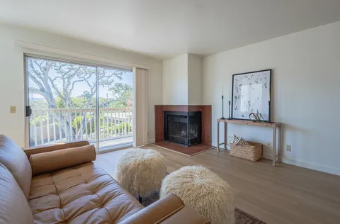 1047 A Highland St Unit A, Seaside, CA 93955 - #: ML81999541