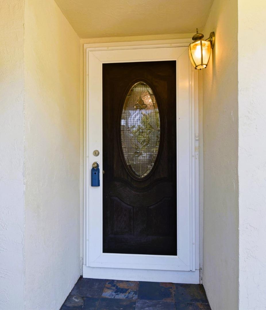 1714 Lobelia Lane