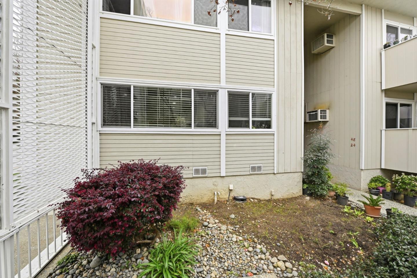 1898 Meridian Avenue 24