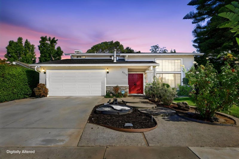 5210 Rooster Drive