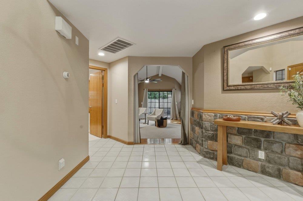 1511 Las Brisas Drive