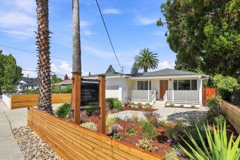 Photo of 2930 Jefferson Avenue, Redwood City, CA 94062 (MLS # ML82057060)