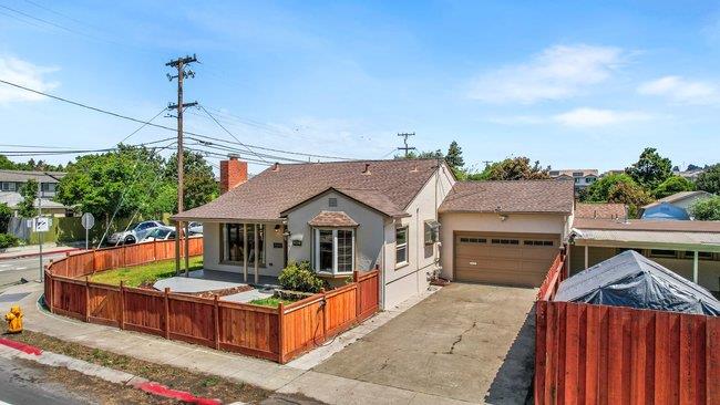 25050 Cypress Avenue