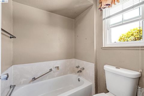 Tiny photo for 35924 Nicolet Court, FREMONT, CA 94536 (MLS # ML82052095)