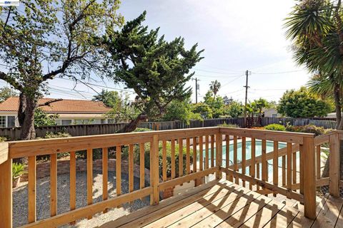Tiny photo for 35924 Nicolet Court, FREMONT, CA 94536 (MLS # ML82052095)