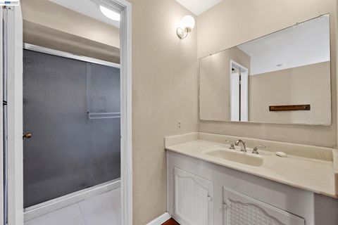 Tiny photo for 35924 Nicolet Court, FREMONT, CA 94536 (MLS # ML82052095)