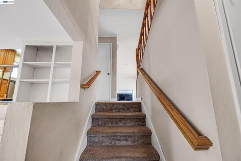 Tiny photo for 35924 Nicolet Court, FREMONT, CA 94536 (MLS # ML82052095)