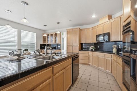 Tiny photo for 2405 Summerlin Drive, MODESTO, CA 95356 (MLS # ML82026956)