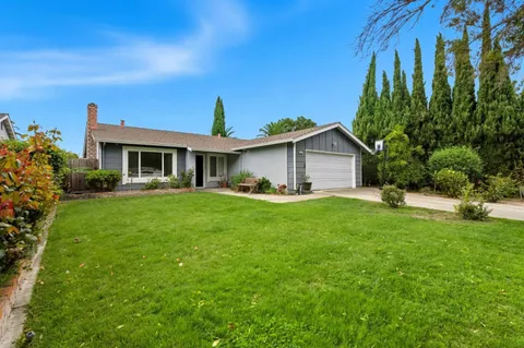 33911 Mello Way, Fremont, CA 94555 - #: ML82024150