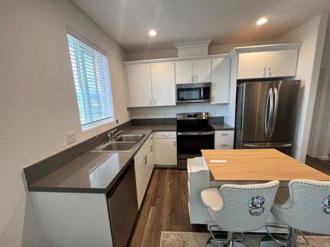 Tiny photo for 708 Gabilan Drive, SOLEDAD, CA 93960 (MLS # ML82044066)