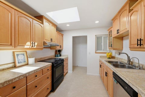 Tiny photo for 2089 Orestes Way, Campbell, CA 95008 (MLS # ML82052477)