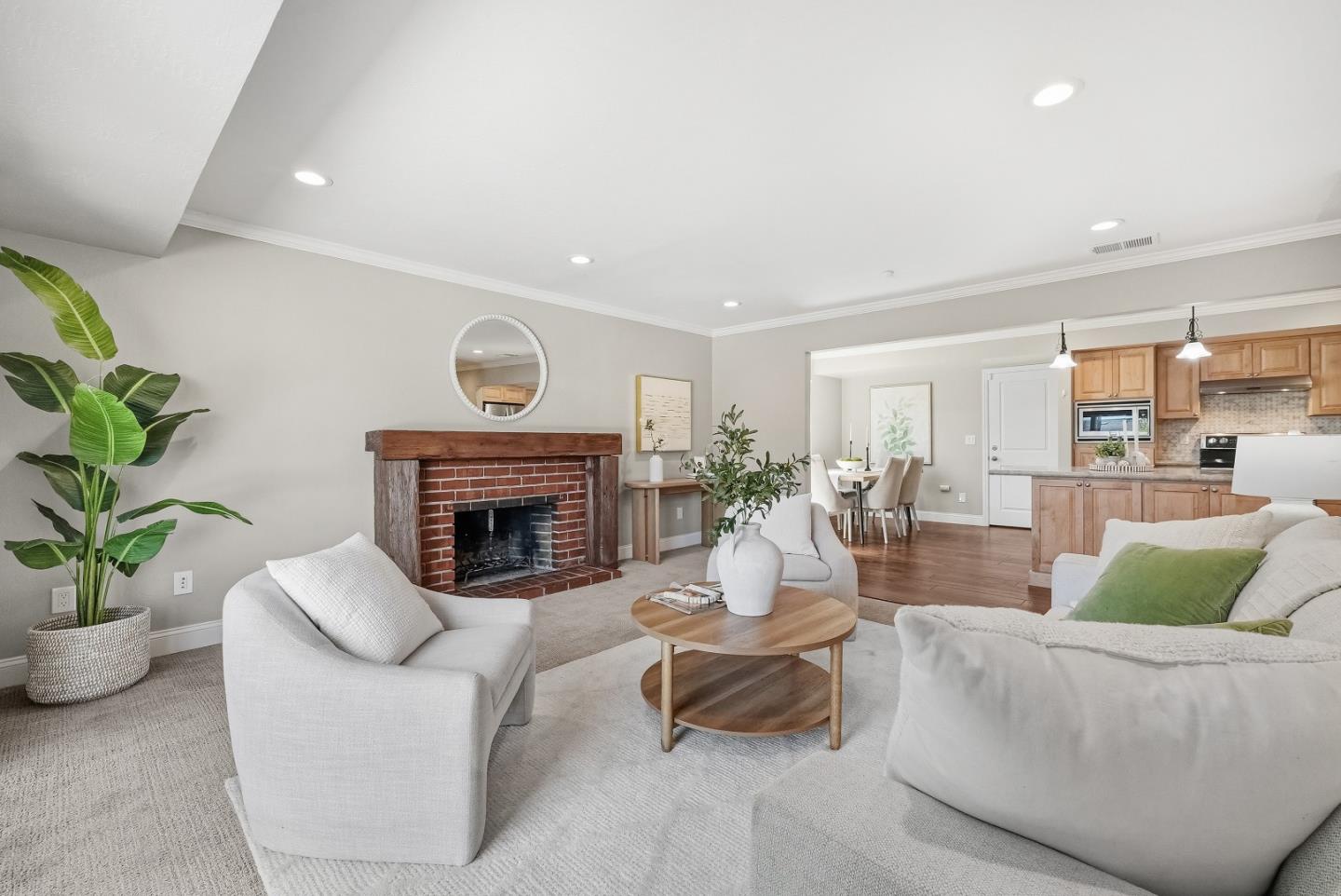 816 Cottonwood Drive