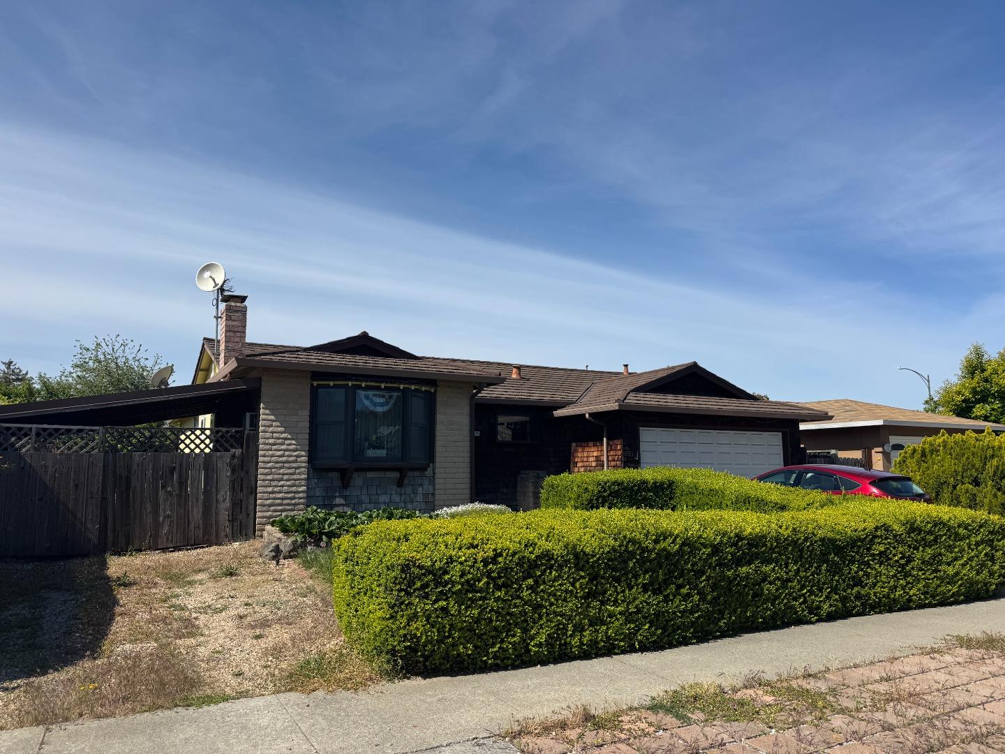 1695 Wickham Road